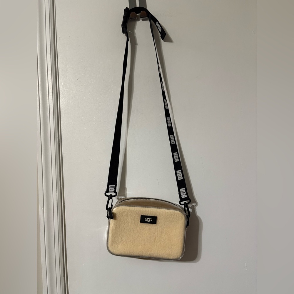 UGG Janey II Clear Sheepskin BEIGE Crossbody bag